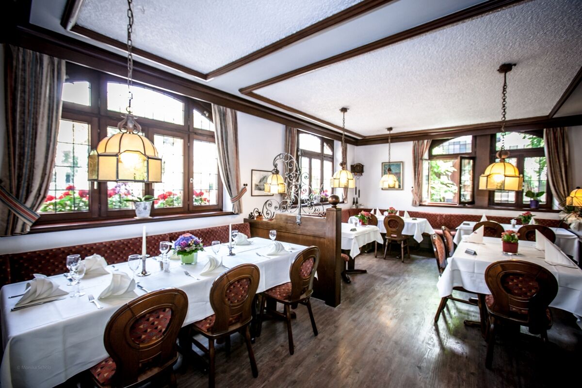 Ringhotel Gasthof Hasen Herrenberg Extérieur photo