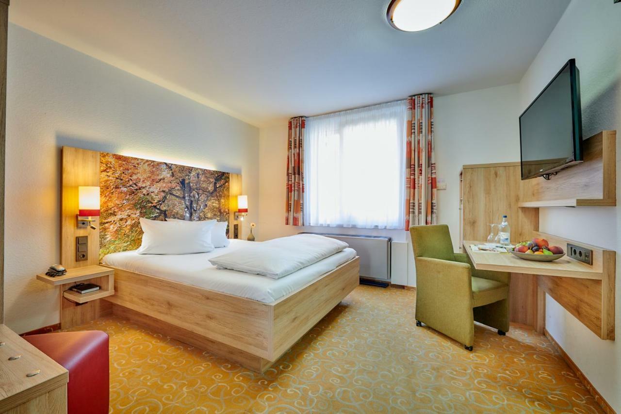 Ringhotel Gasthof Hasen Herrenberg Extérieur photo