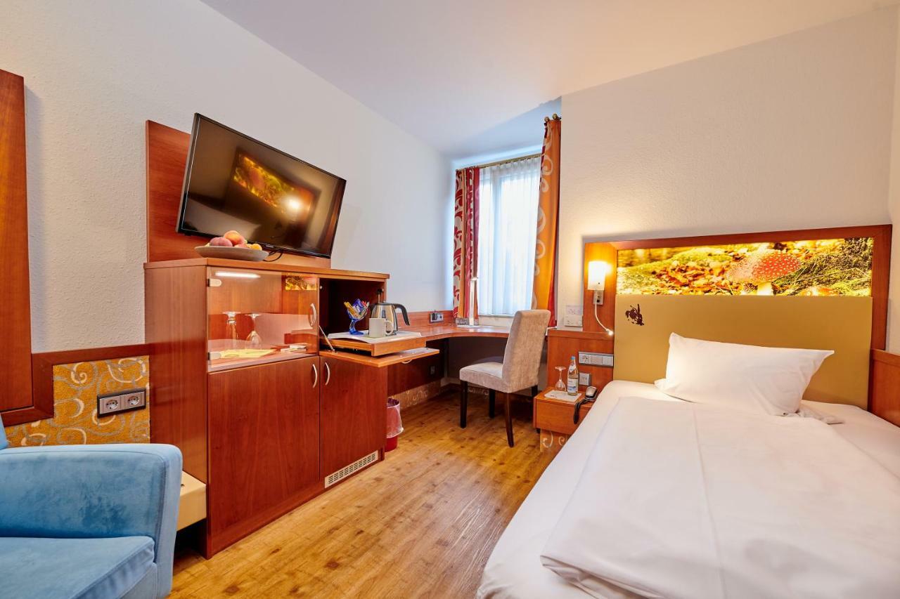 Ringhotel Gasthof Hasen Herrenberg Extérieur photo